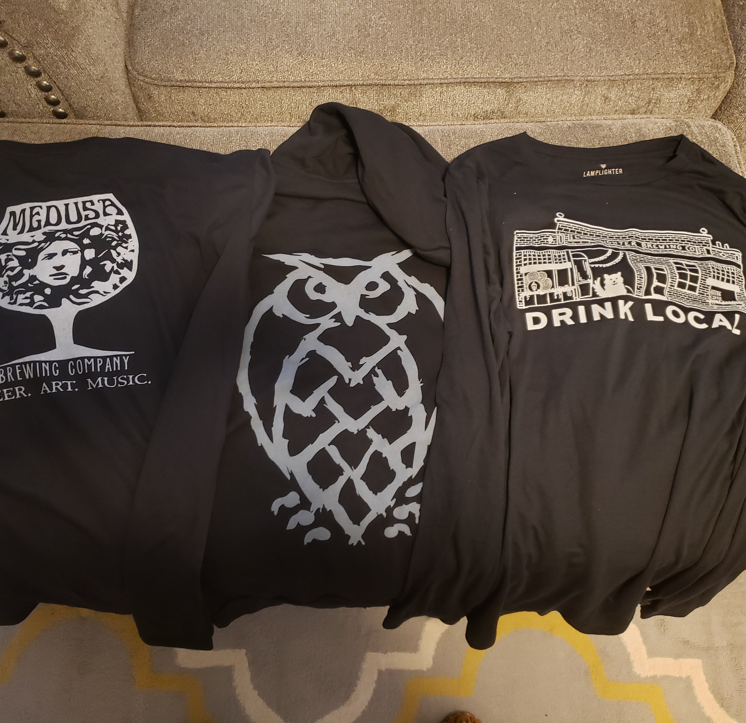 202004 shirts